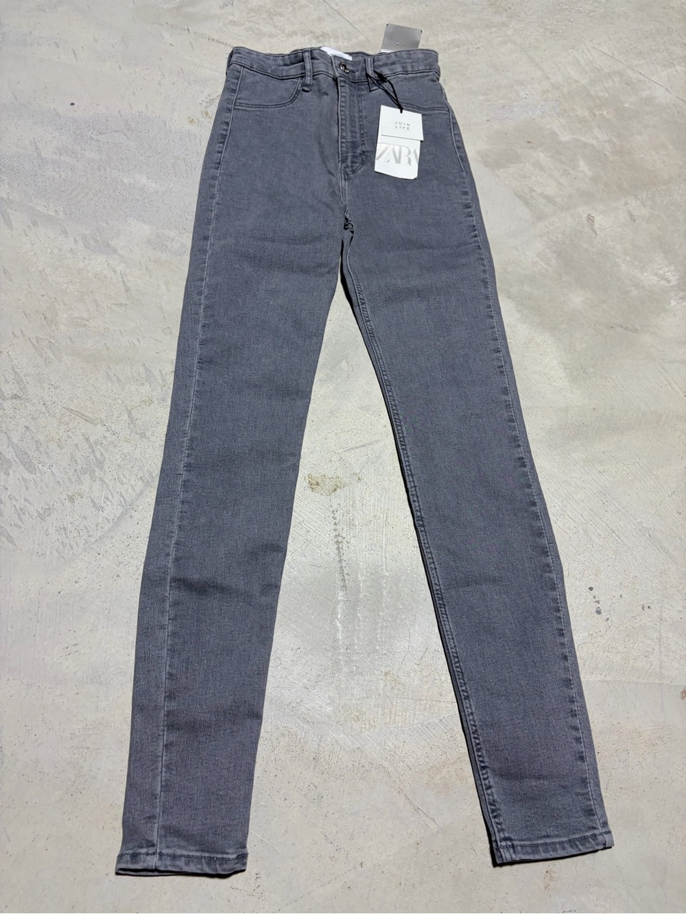 Zara NWT super elastic Gray High-Rise Jeans 2